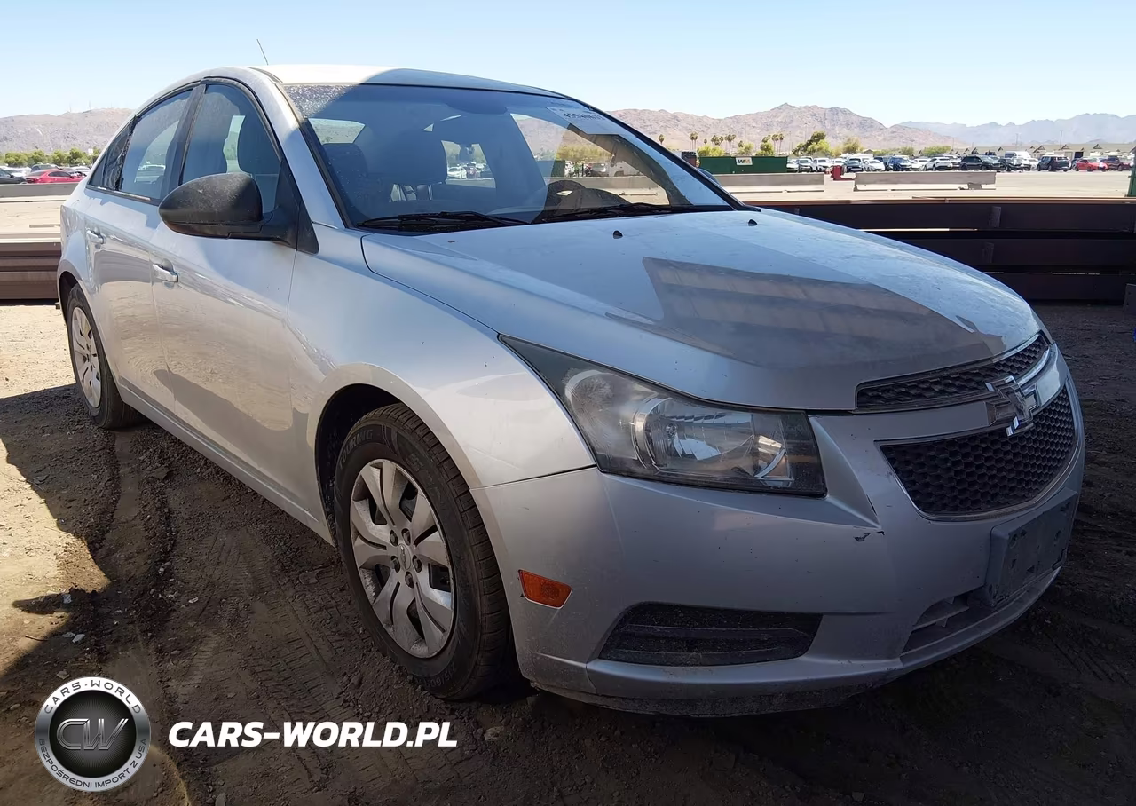 2014 Chevrolet Cruze Ls Auto – zdjęcie 1 z 11