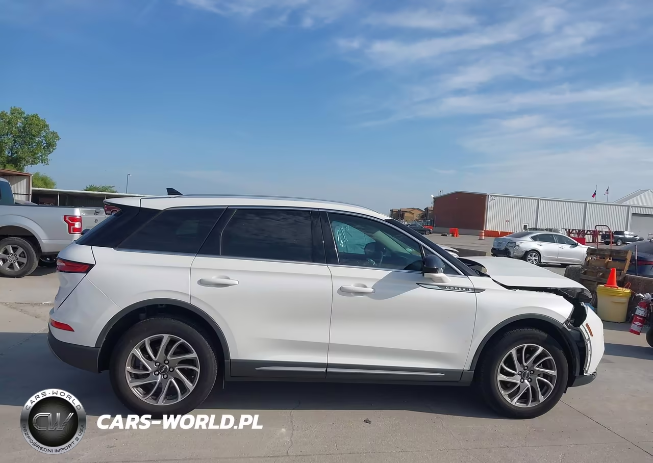 2022 Lincoln Corsair Standard VIN:5LMCJ1C97NUL05658 - 14