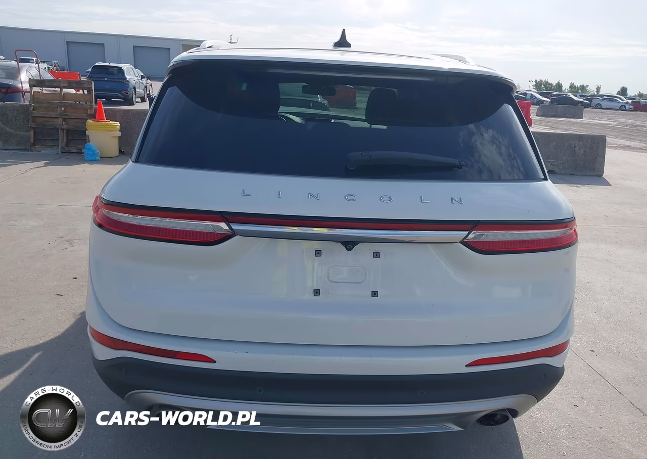 2022 Lincoln Corsair Standard VIN:5LMCJ1C97NUL05658 - 17