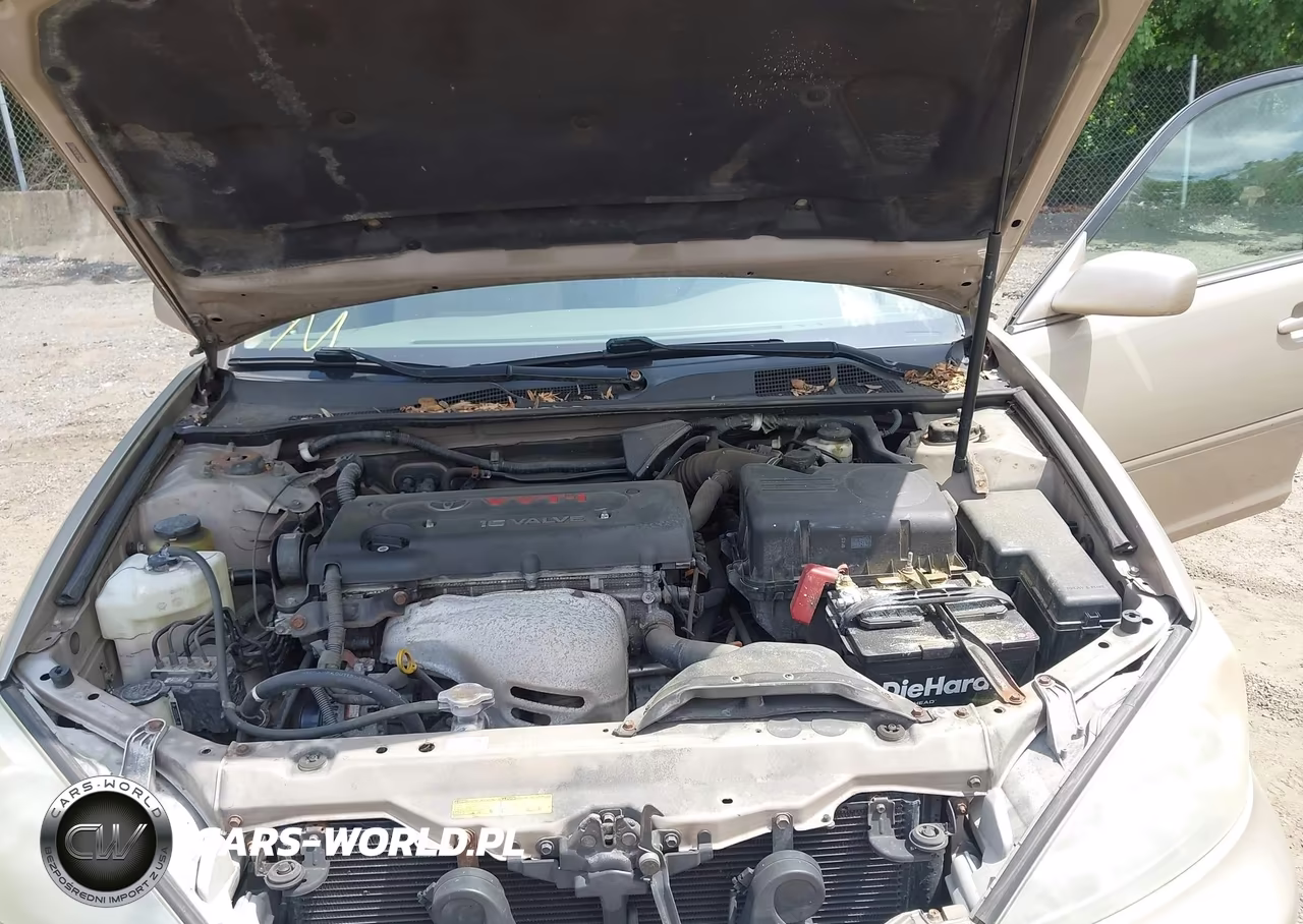 2004 Toyota Camry Le VIN:4T1BE32K34U895732 - 10