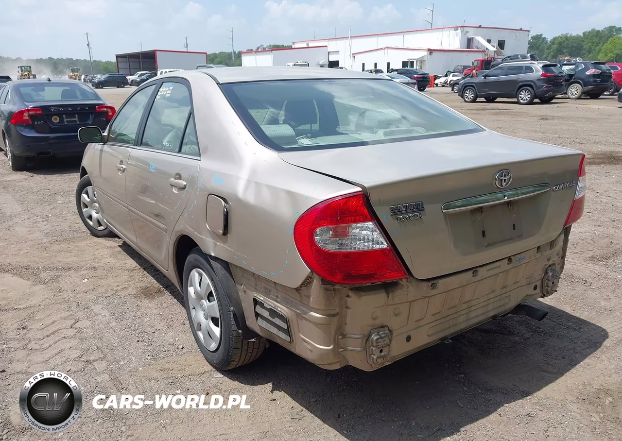 2004 Toyota Camry Le VIN:4T1BE32K34U895732 - 3