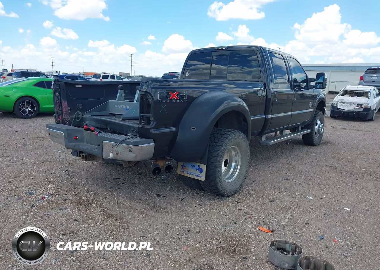 2011 Ford Super Duty F-350 Drw King Ranch-Lariat-Xl-Xlt VIN:1FT8W3DT9BEA22138 - 4