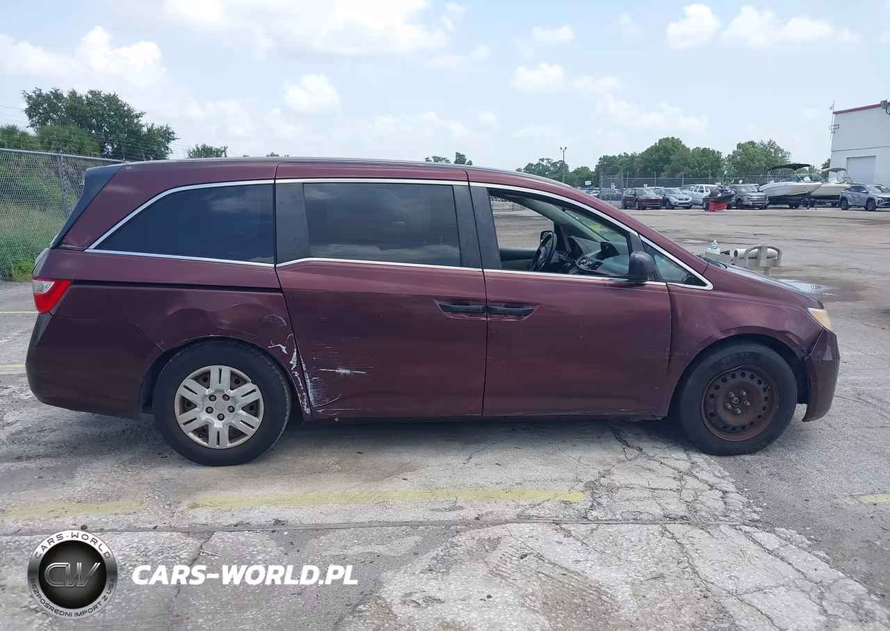 2012 Honda Odyssey Lx VIN:5FNRL5H28CB089808 - 13