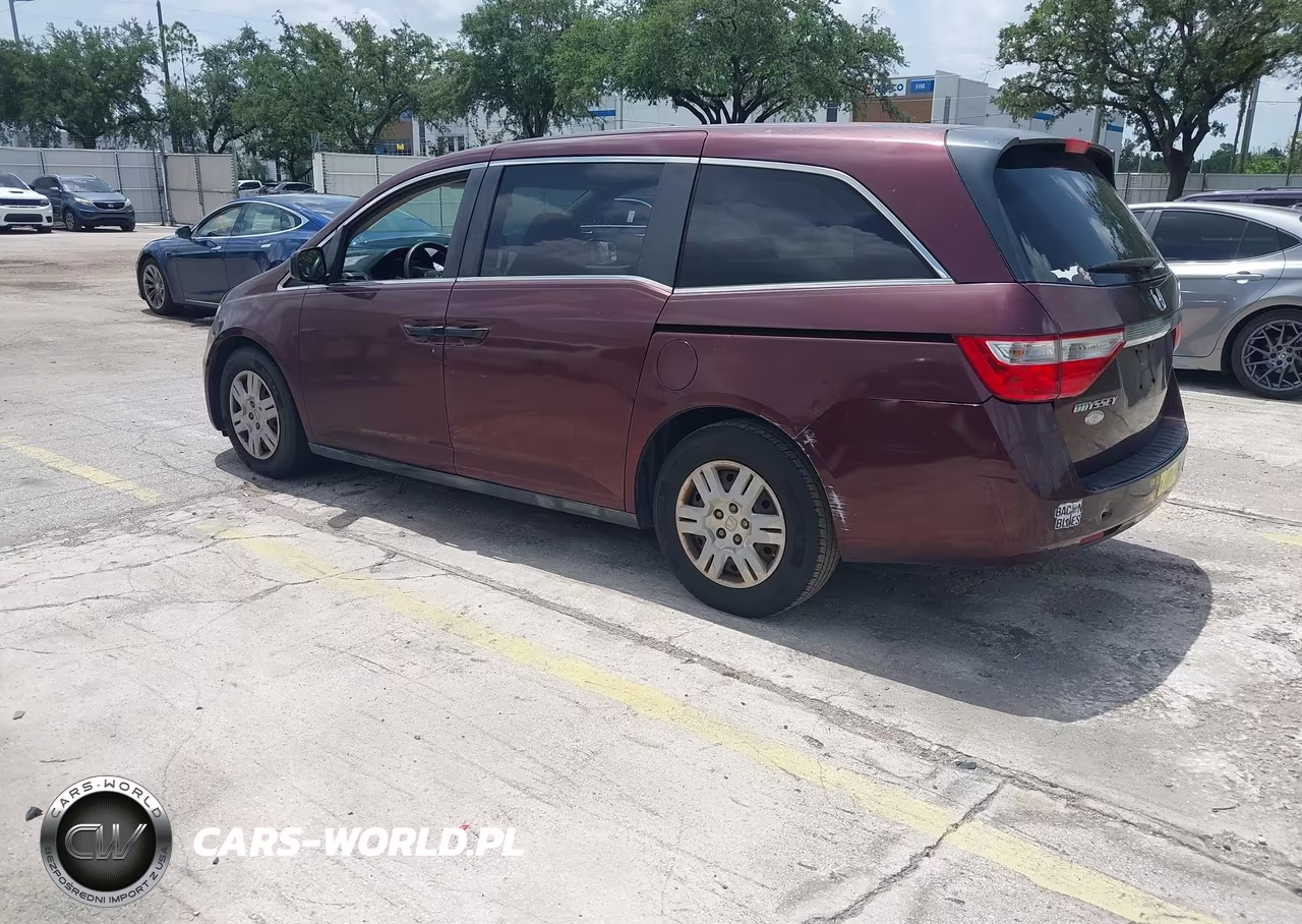 2012 Honda Odyssey Lx VIN:5FNRL5H28CB089808 - 3