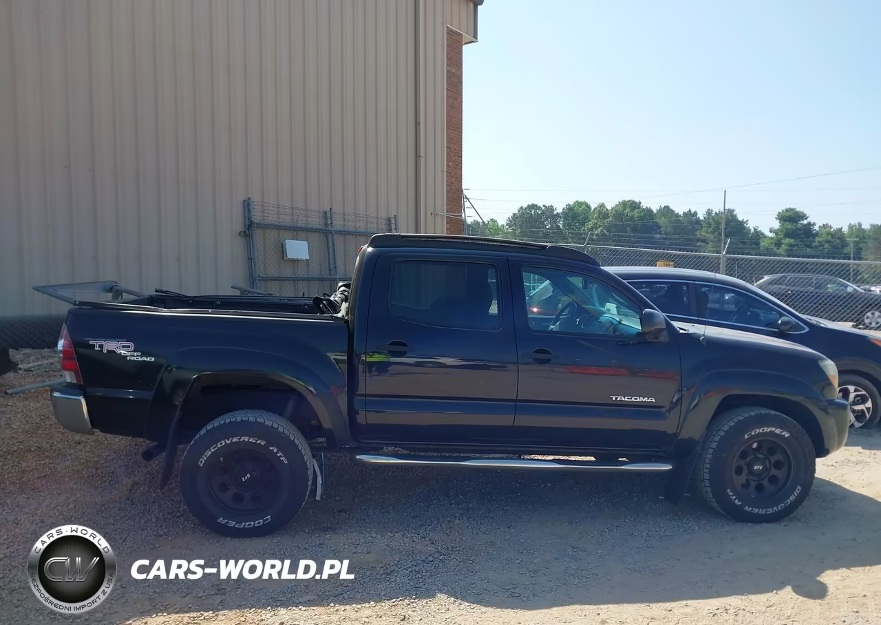 2011 Toyota Tacoma Base V6 VIN:3TMLU4EN4BM066855 - 13