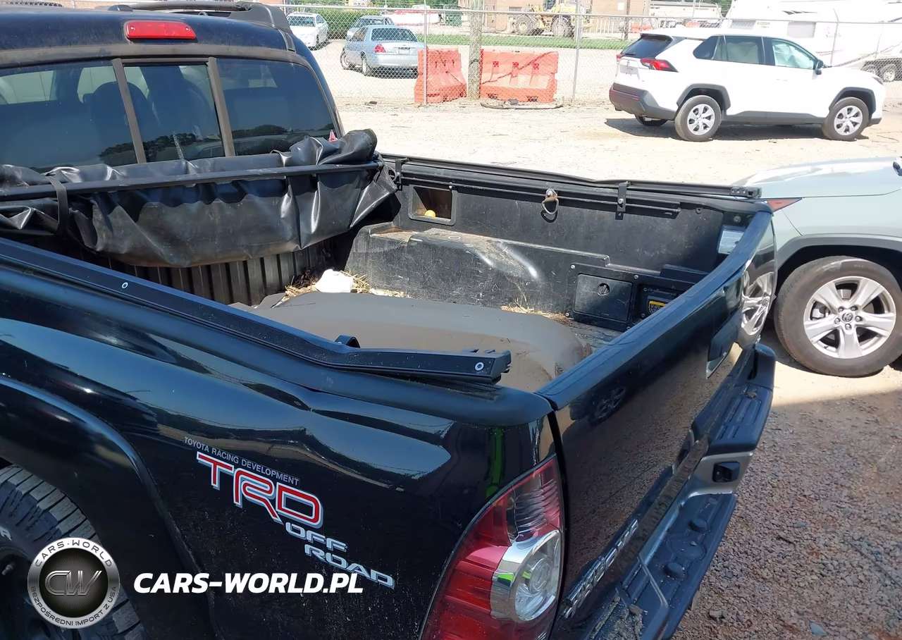 2011 Toyota Tacoma Base V6 VIN:3TMLU4EN4BM066855 - 6