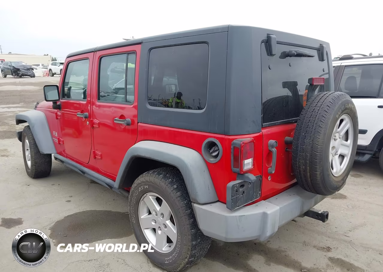 2007 Jeep Wrangler Unlimited X VIN:1J4GB39157L117341 - 3