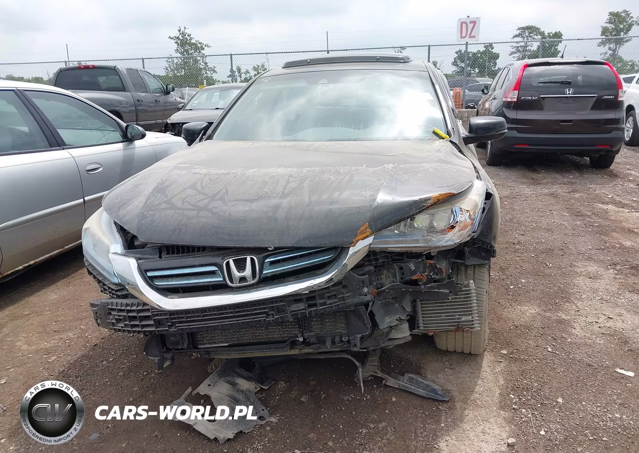 2015 Honda Accord Touring Hybrid VIN:1HGCR6F76FA006366 - 6