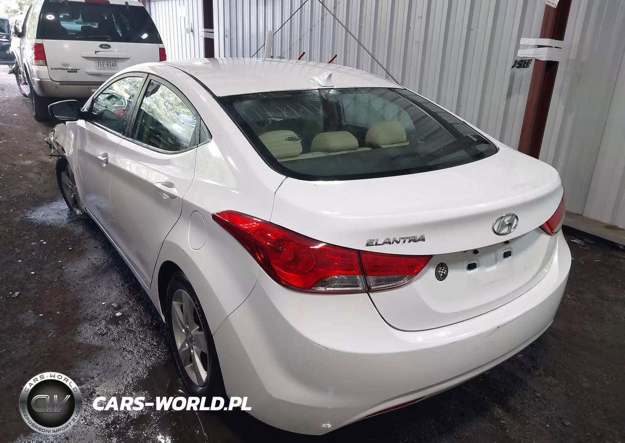 2012 Hyundai Elantra Gls VIN:5NPDH4AE6CH066880 - 3