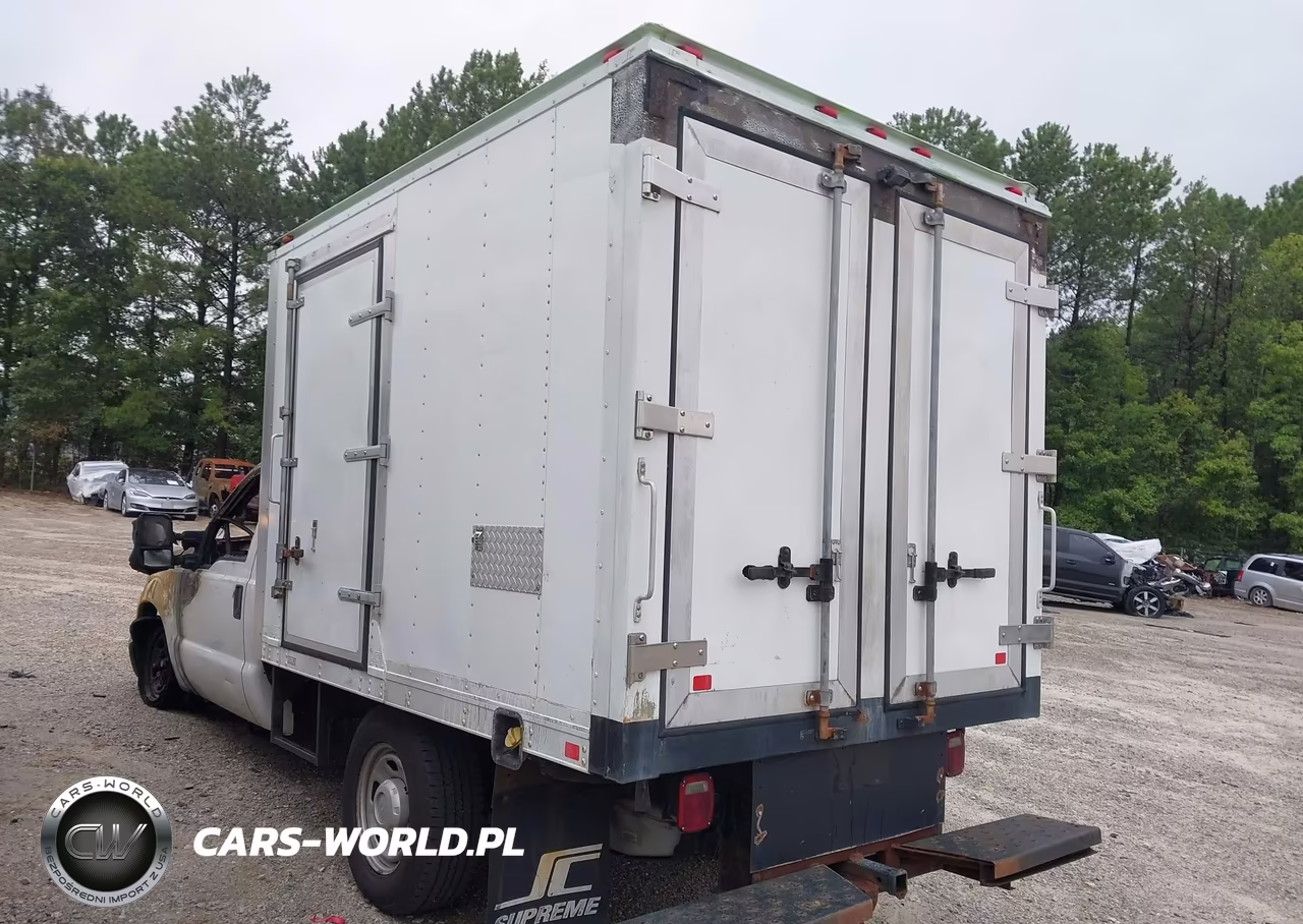 2015 Ford F-350 Chassis Xl-Xlt VIN:1FDRF3E67FEB33415 - 3