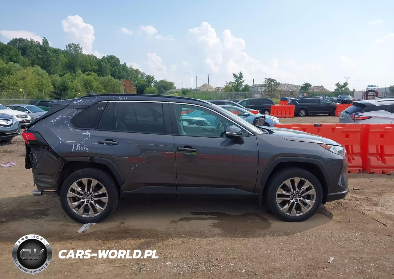 2019 Toyota Rav4 Xle Premium VIN:2T3A1RFV9KW076503 - 13