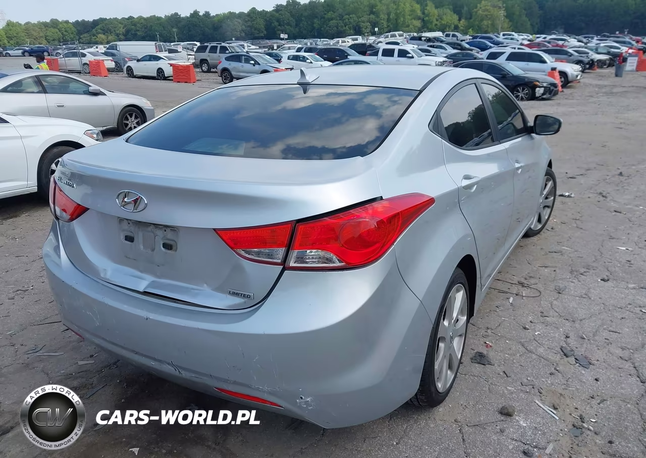 2012 Hyundai Elantra Limited VIN:5NPDH4AE2CH111801 - 4