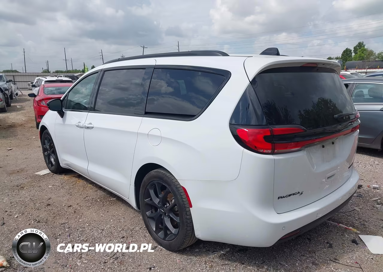 2025 Chrysler Pacifica Limited VIN:2C4RC1GGXSR522022 - 3
