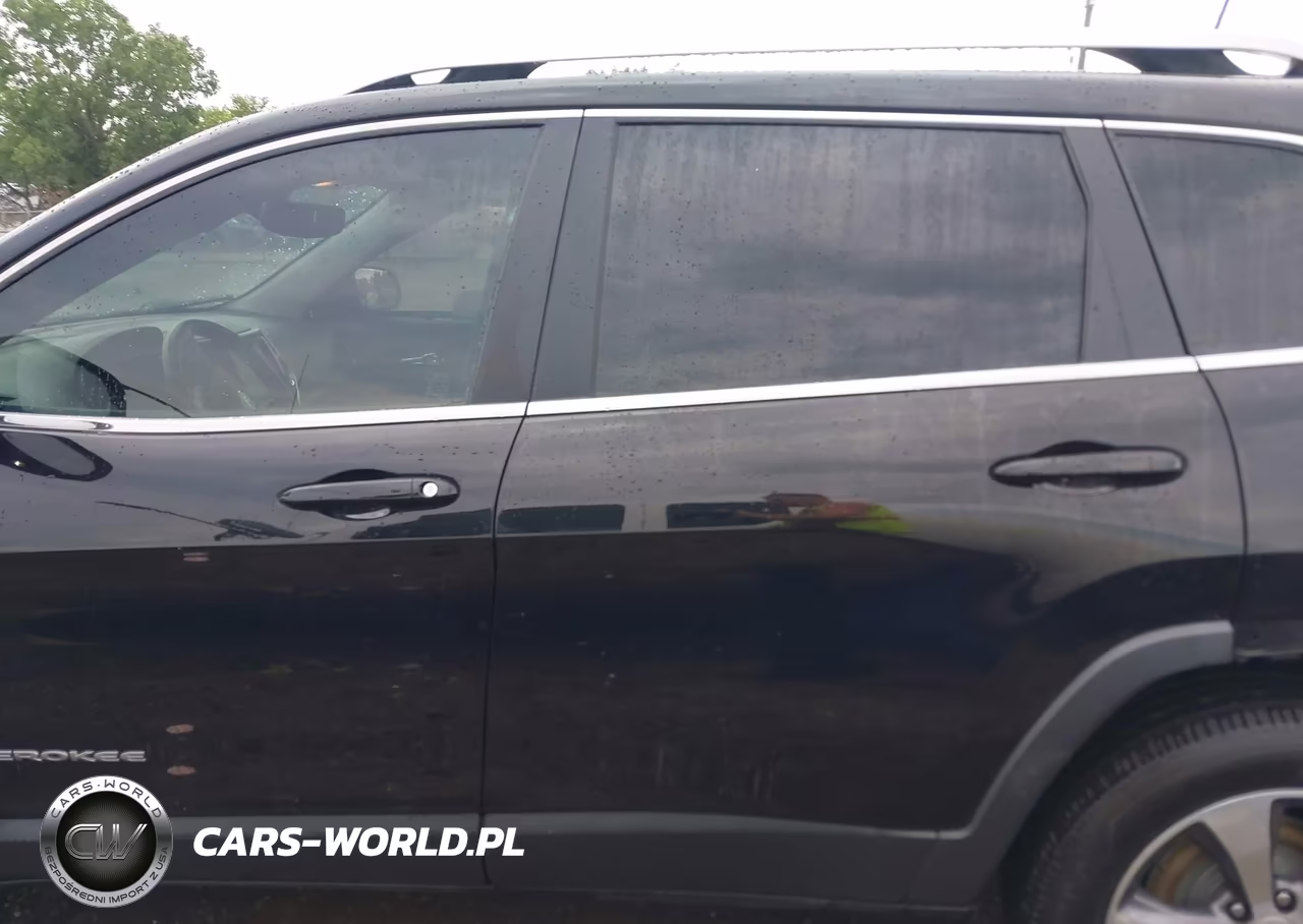 2020 Jeep Cherokee Limited 4X4 VIN:1C4PJMDN3LD557670 - 15