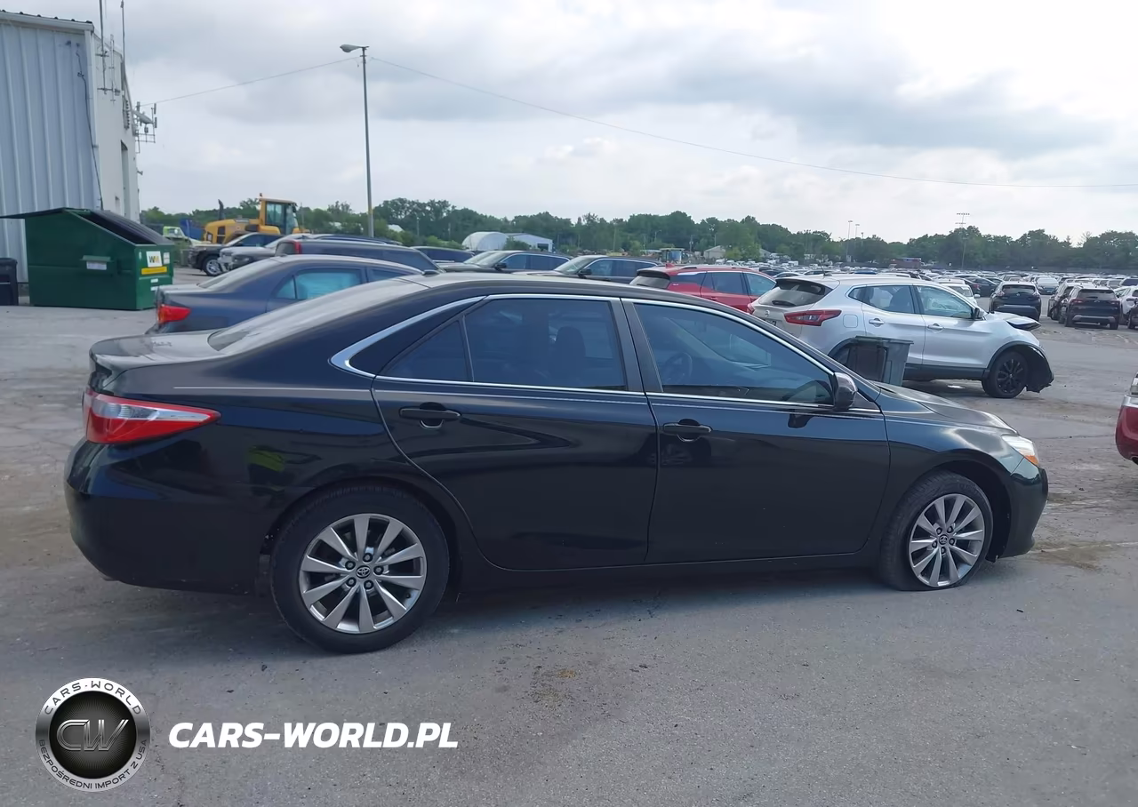 2015 Toyota Camry Xle VIN:4T4BF1FK4FR511347 - 13