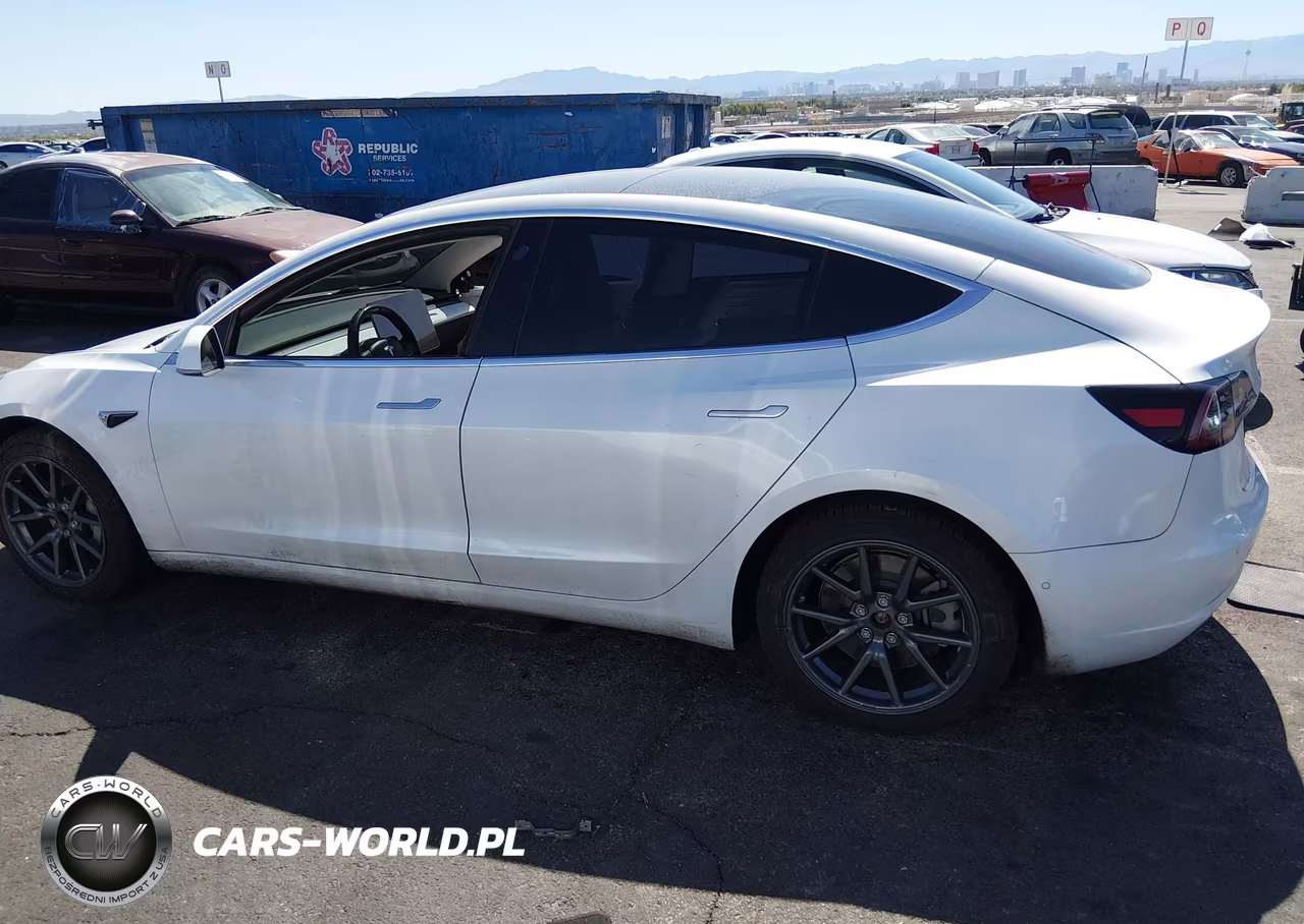 2020 Tesla Model 3 Standard Range Plus Rear-Wheel Drive-Standard Range Rear-Wheel Drive VIN:5YJ3E1EA0LF634775 - 15