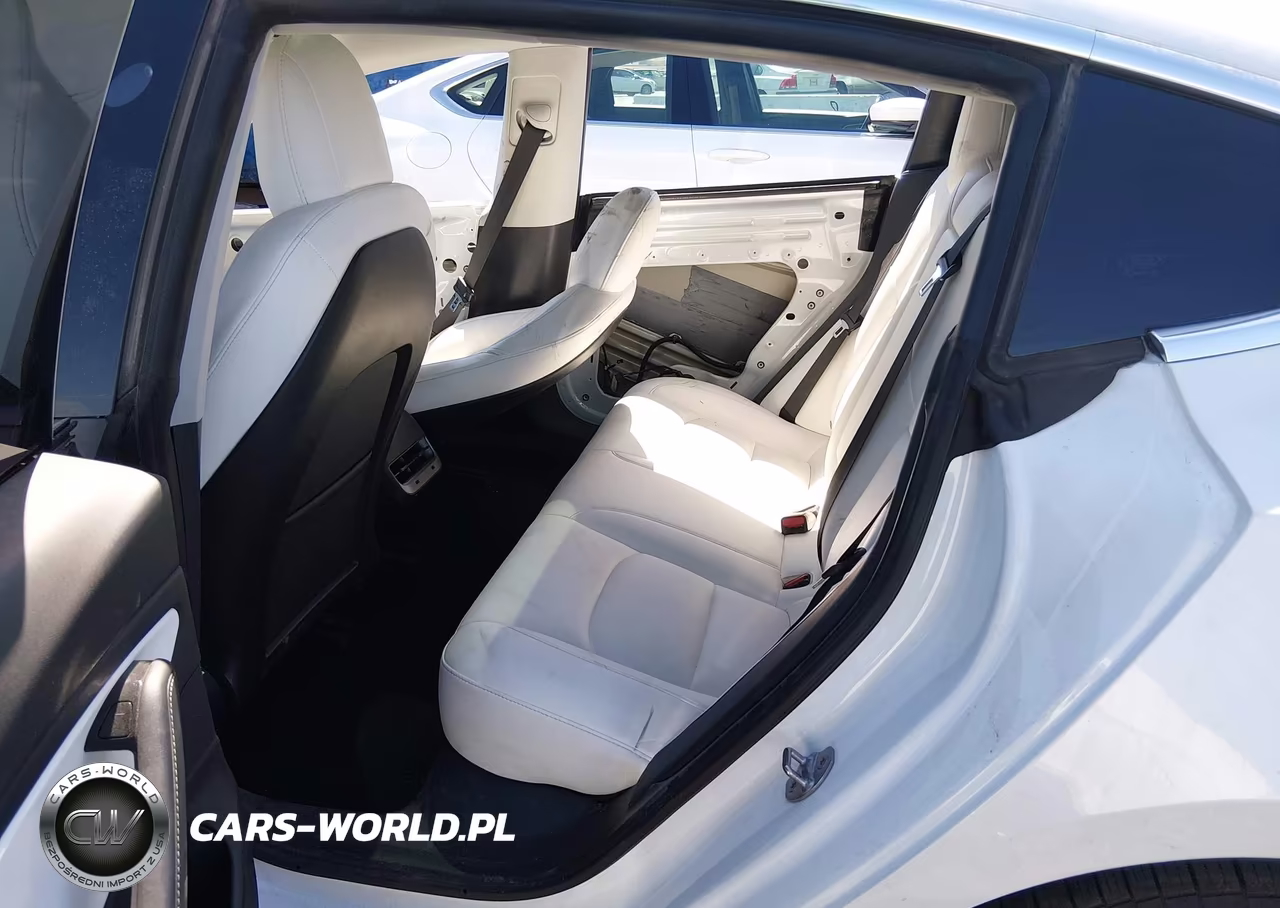 2020 Tesla Model 3 Standard Range Plus Rear-Wheel Drive-Standard Range Rear-Wheel Drive VIN:5YJ3E1EA0LF634775 - 8