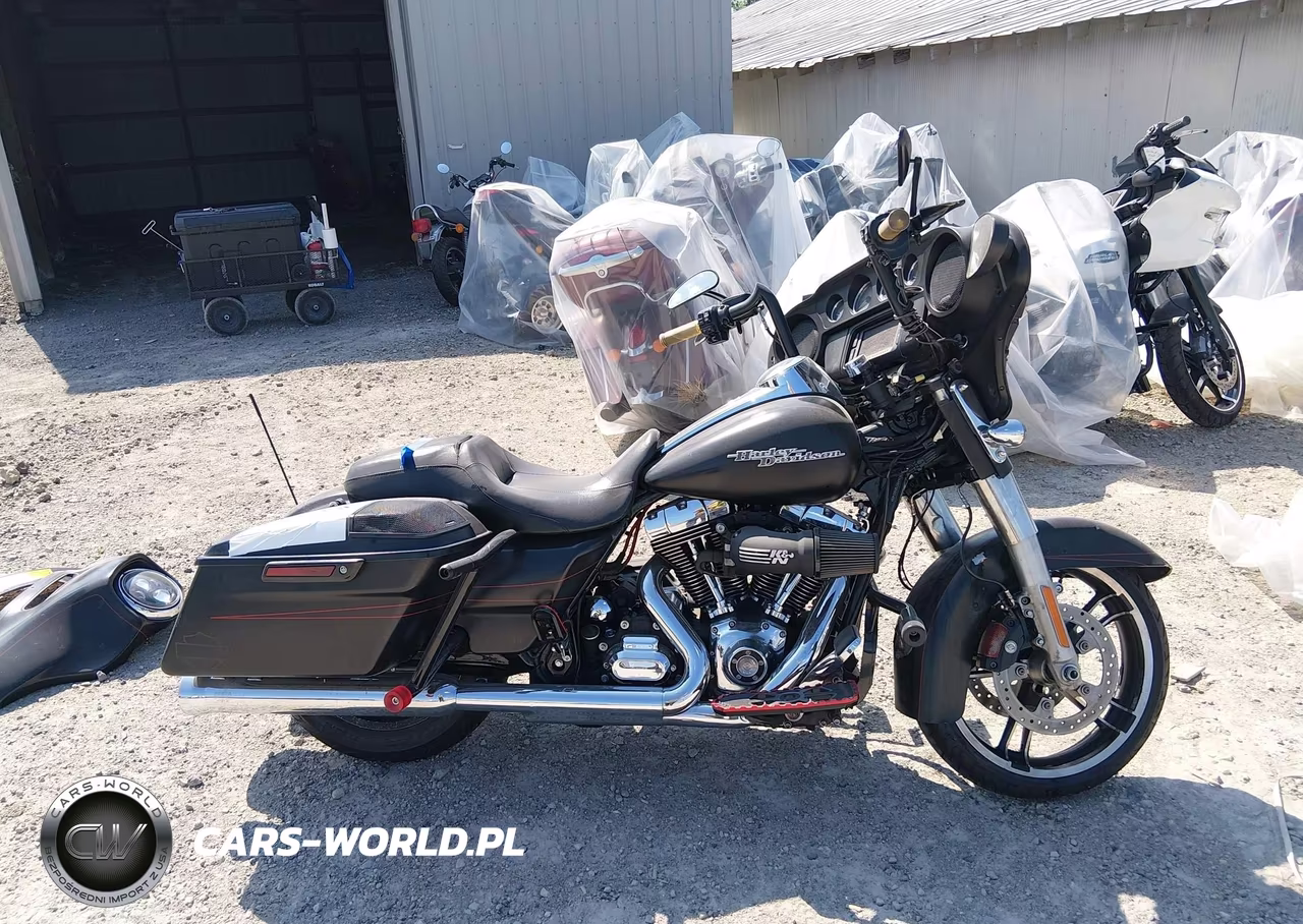 2016 Harley-Davidson Flhxs Street Glide Special VIN:1HD1KRM17GB683463 - 12