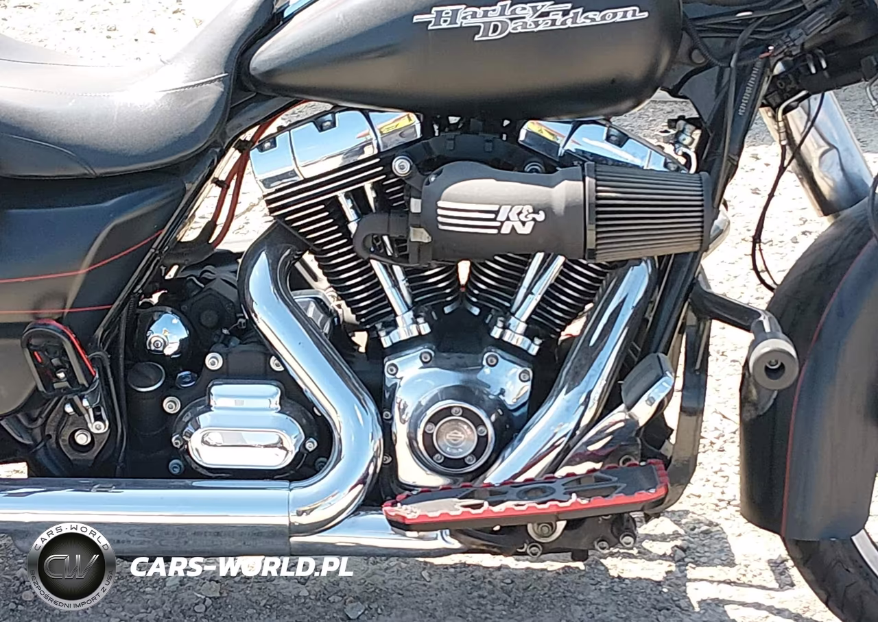 2016 Harley-Davidson Flhxs Street Glide Special VIN:1HD1KRM17GB683463 - 8