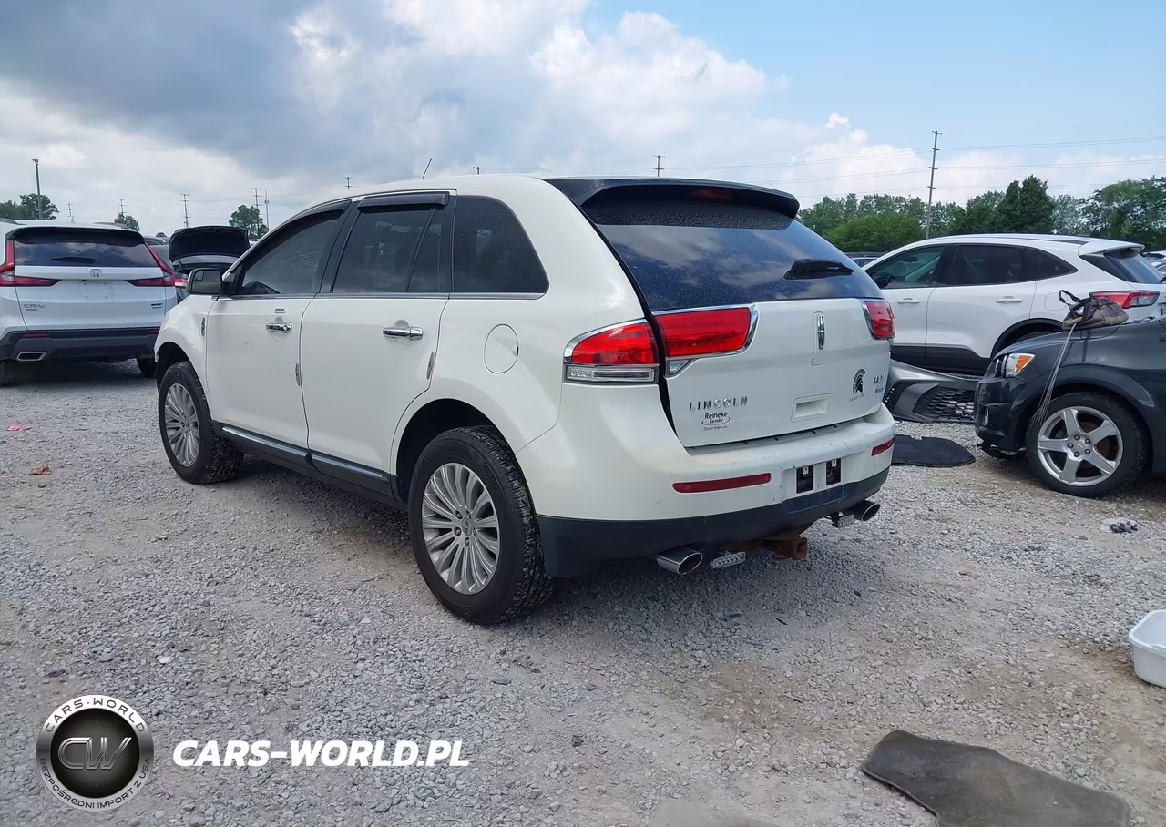 2013 Lincoln Mkx VIN:2LMDJ8JK3DBL60641 - 3
