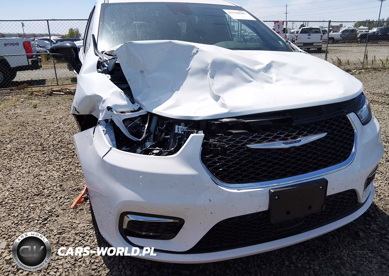2026 Chrysler Pacifica Select VIN:2C4RC1BG0TR254655 - 16