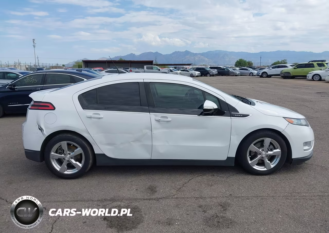 2013 Chevrolet Volt VIN:1G1RD6E4XDU136430 - 13