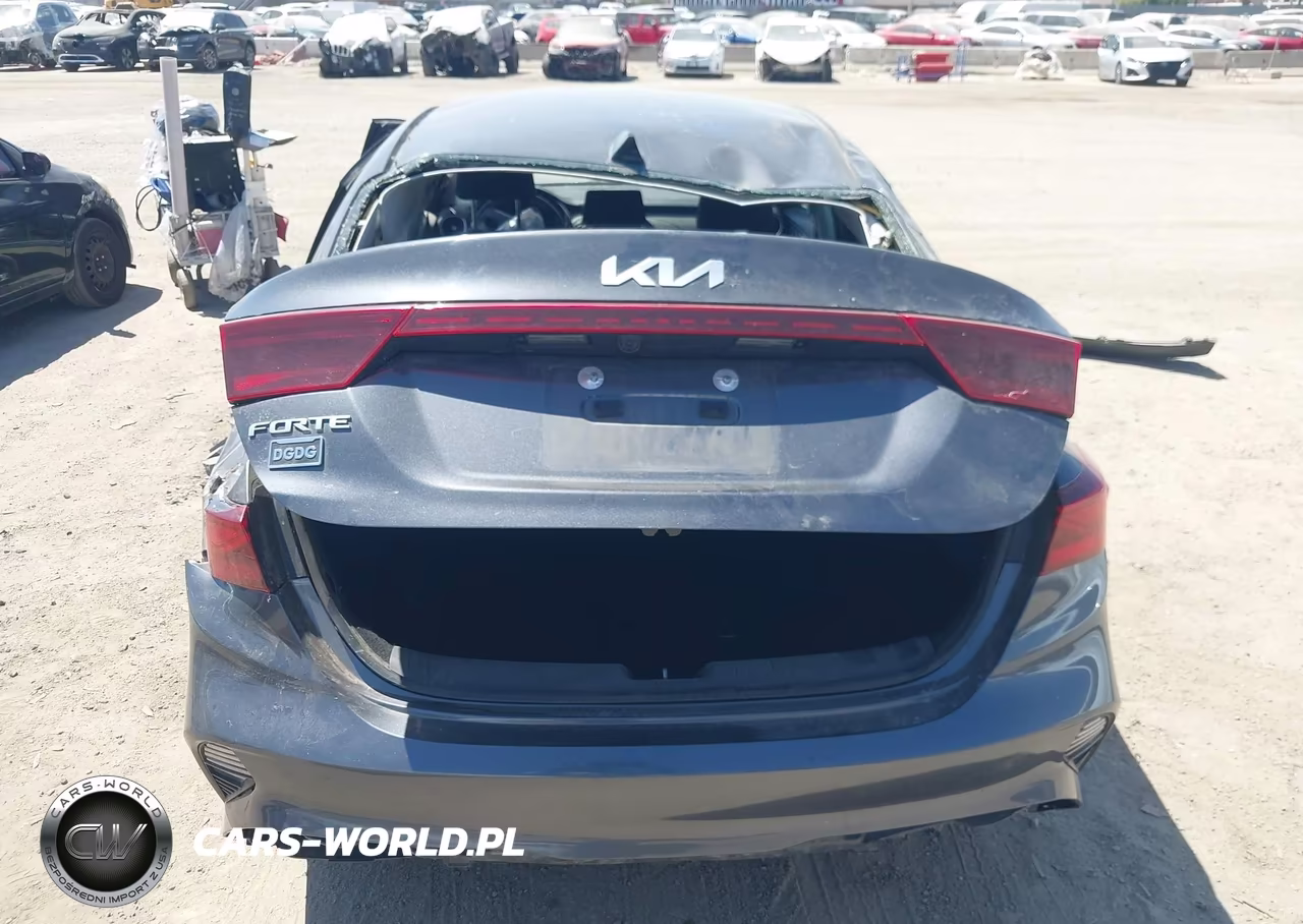 2023 Kia Forte Lxs VIN:3KPF24AD5PE512237 - 15