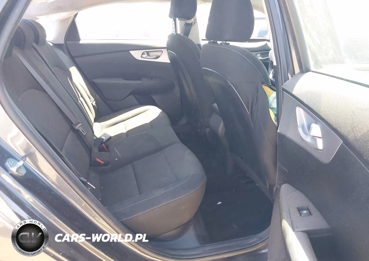 2023 Kia Forte Lxs VIN:3KPF24AD5PE512237 - 8