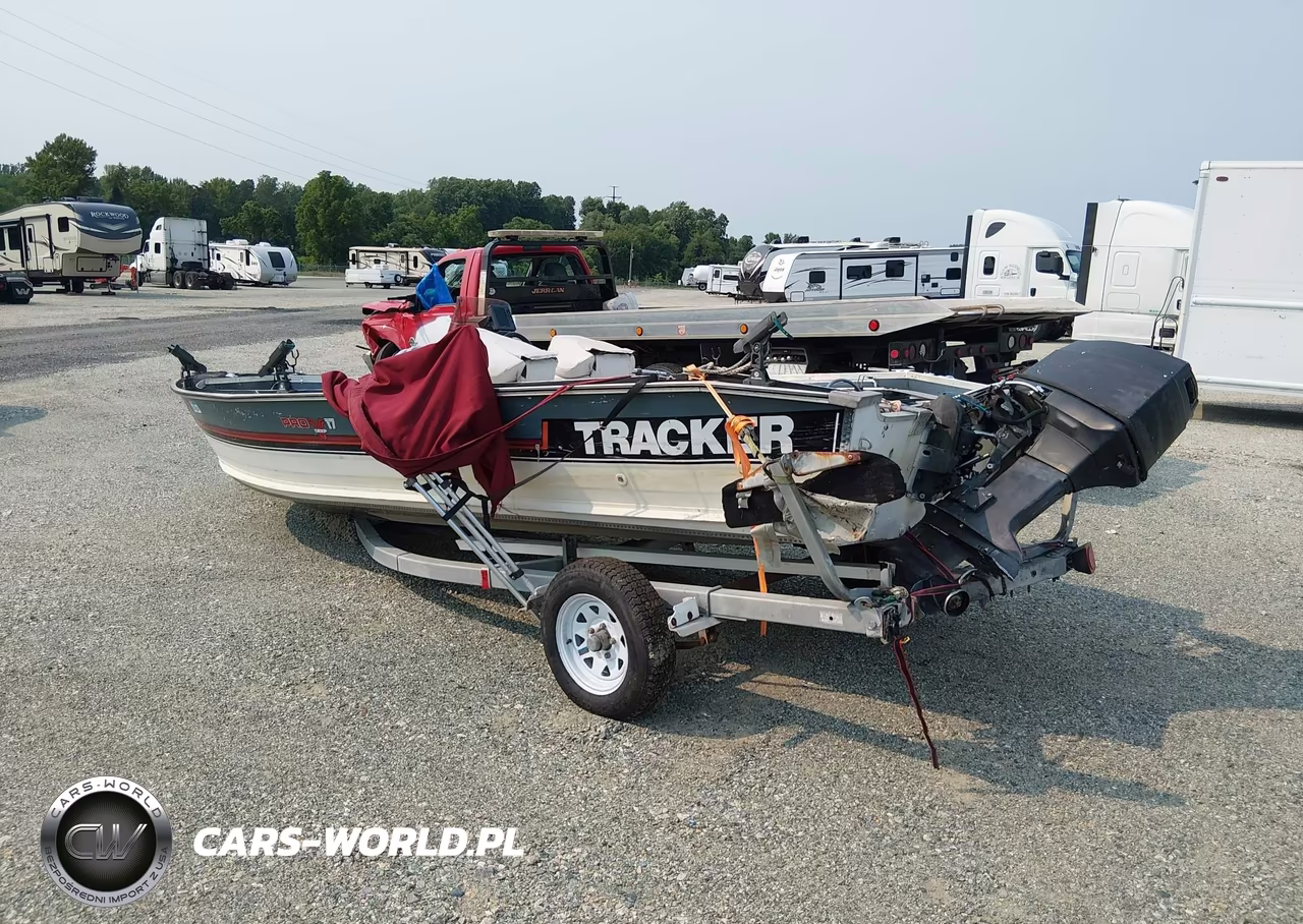 1989 Tracker Pro V17 Bass Boat And Trailer VIN:BUJ62164F989 - 3
