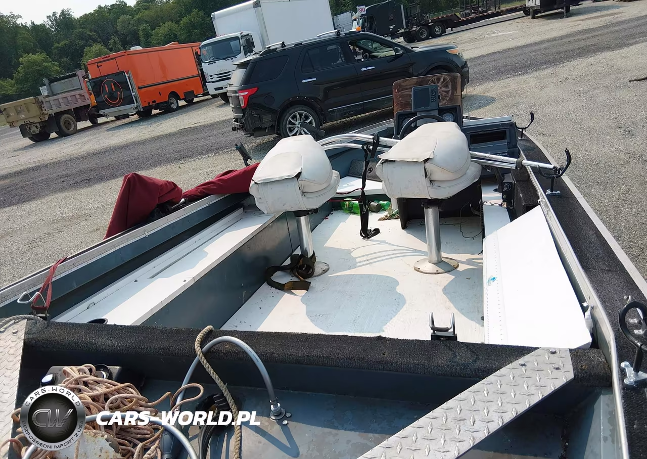 1989 Tracker Pro V17 Bass Boat And Trailer VIN:BUJ62164F989 - 5