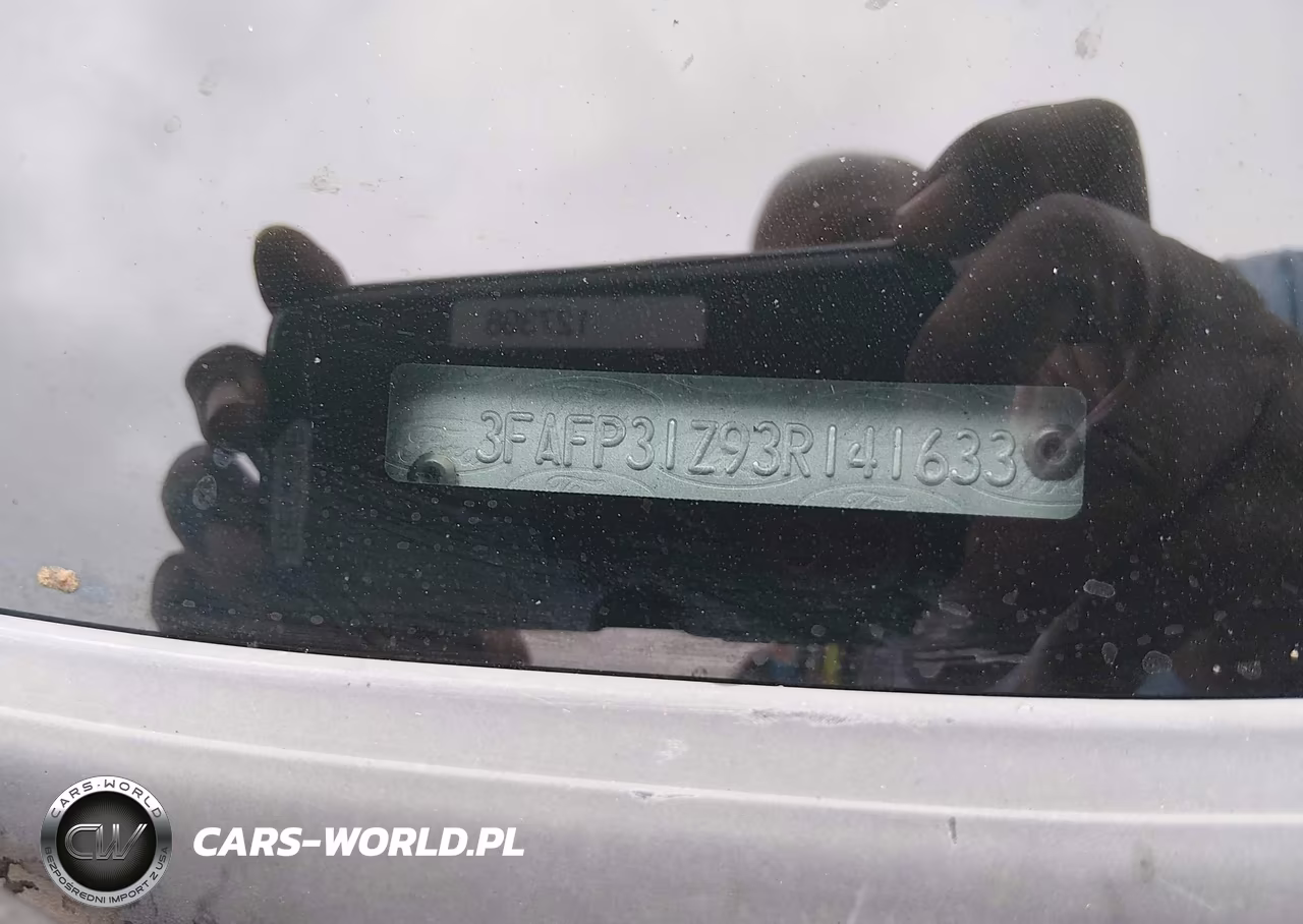 2003 Ford Focus Zx3 VIN:3FAFP31Z93R141633 - 9