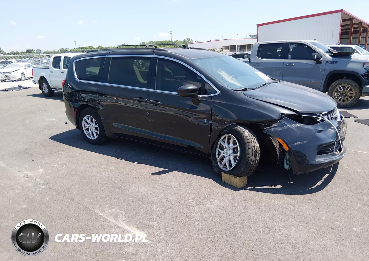 2018 Chrysler Pacifica Touring