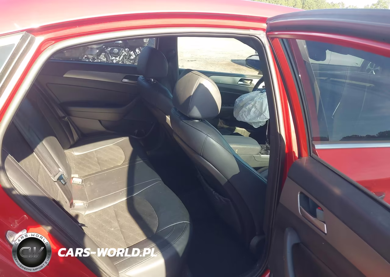 2019 Hyundai Sonata Sport VIN:5NPE34AF5KH808227 - 8