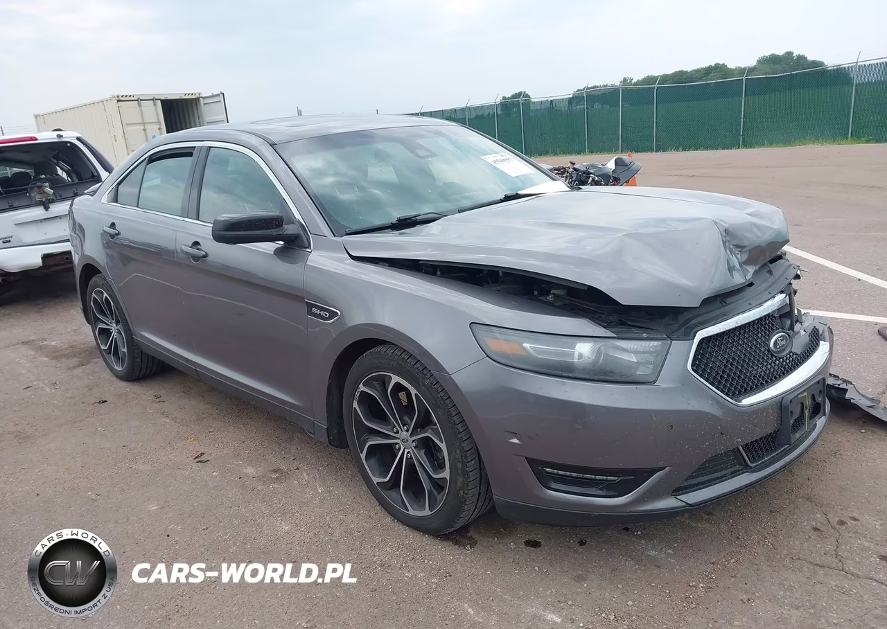 2013 Ford Taurus Sho