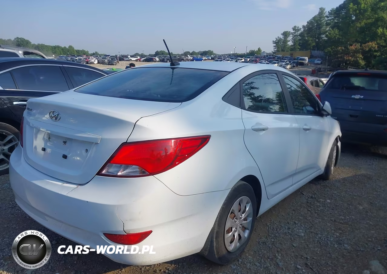 2016 Hyundai Accent Se VIN:KMHCT4AE0GU123883 - 4