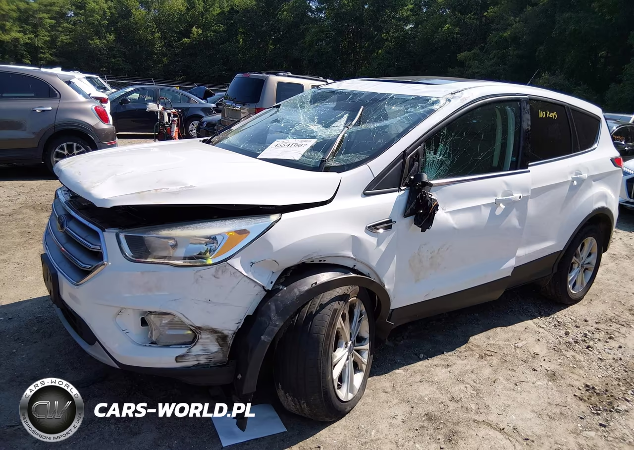 2017 Ford Escape Se VIN:1FMCU9GD1HUA29618 - 6