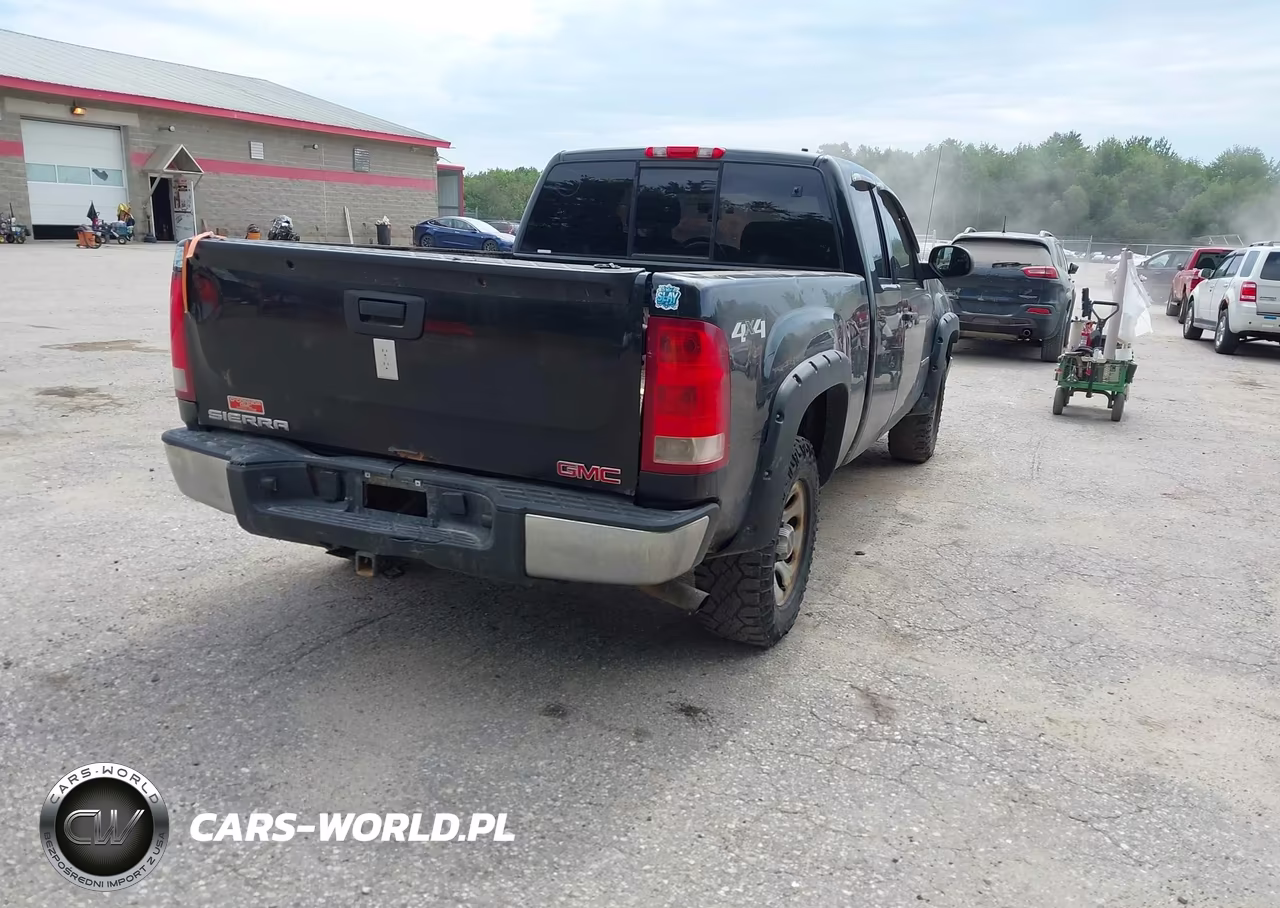2013 GMC Sierra 1500 Work Truck VIN:1GTR2TE74DZ332419 - 4
