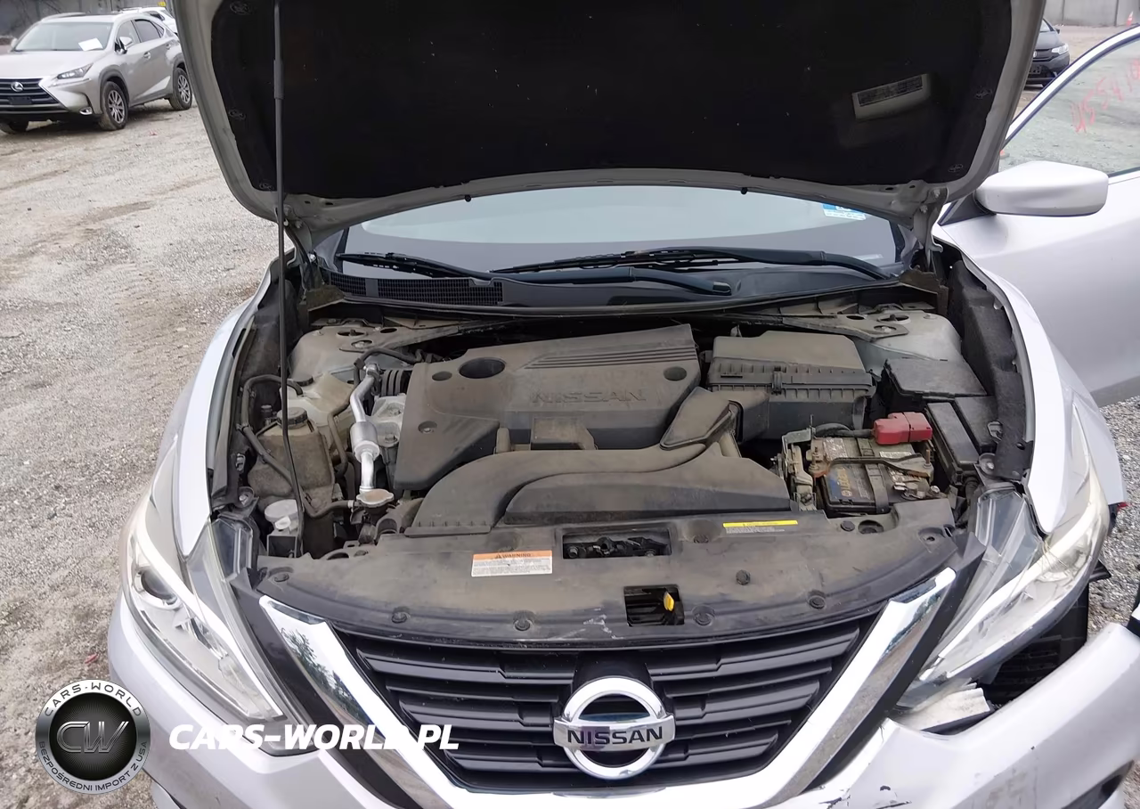 2018 Nissan Altima 2.5 S VIN:1N4AL3AP4JC225553 - 10