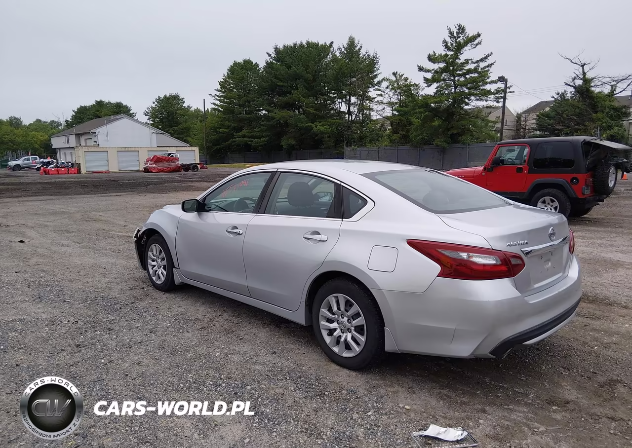 2018 Nissan Altima 2.5 S VIN:1N4AL3AP4JC225553 - 3