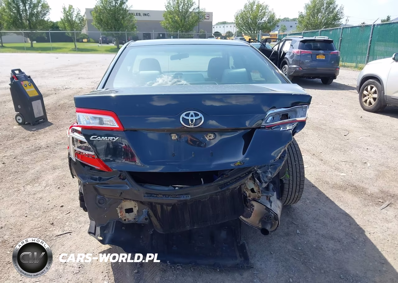 2012 Toyota Camry Le VIN:4T4BF1FKXCR182200 - 16