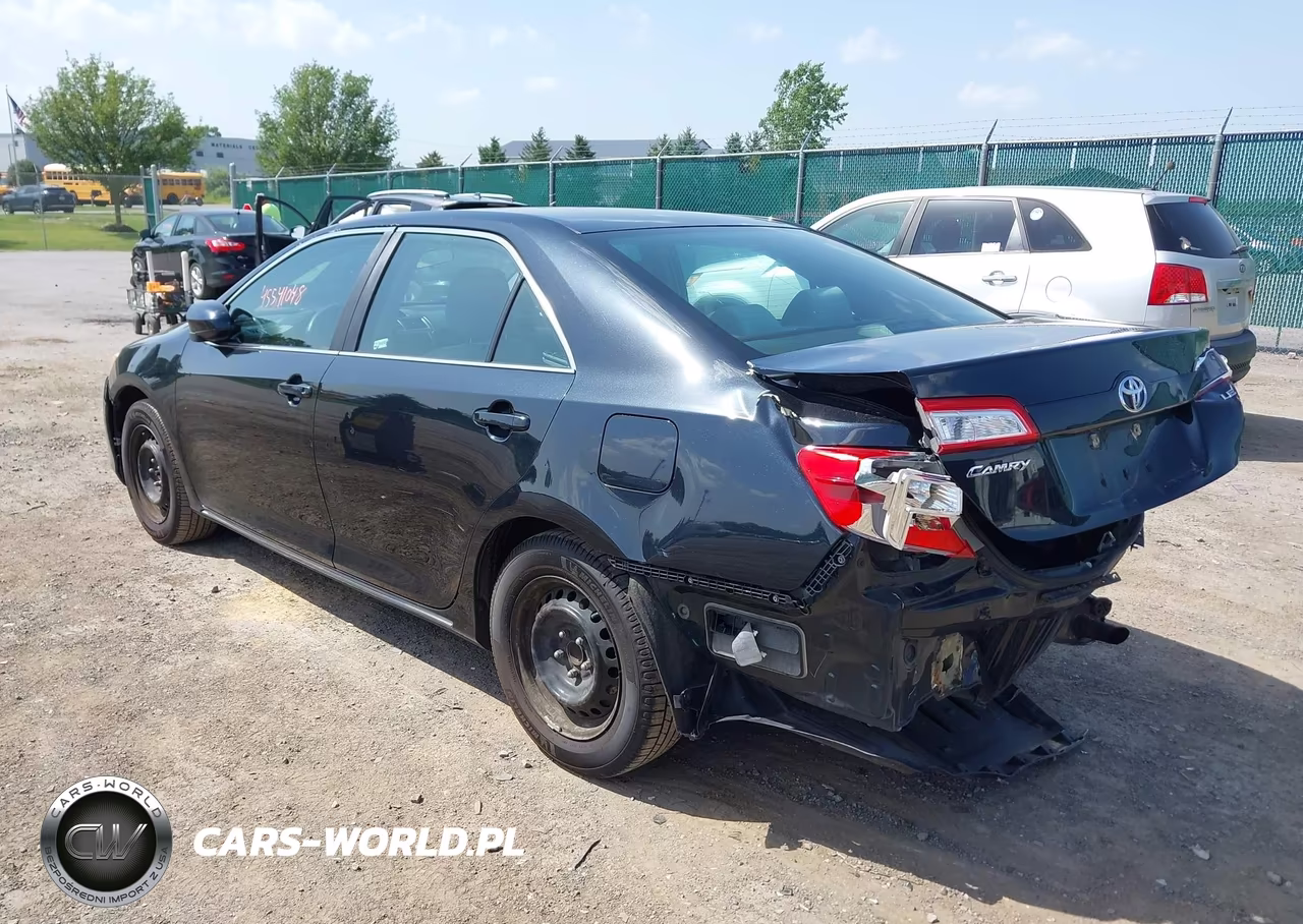 2012 Toyota Camry Le VIN:4T4BF1FKXCR182200 - 3
