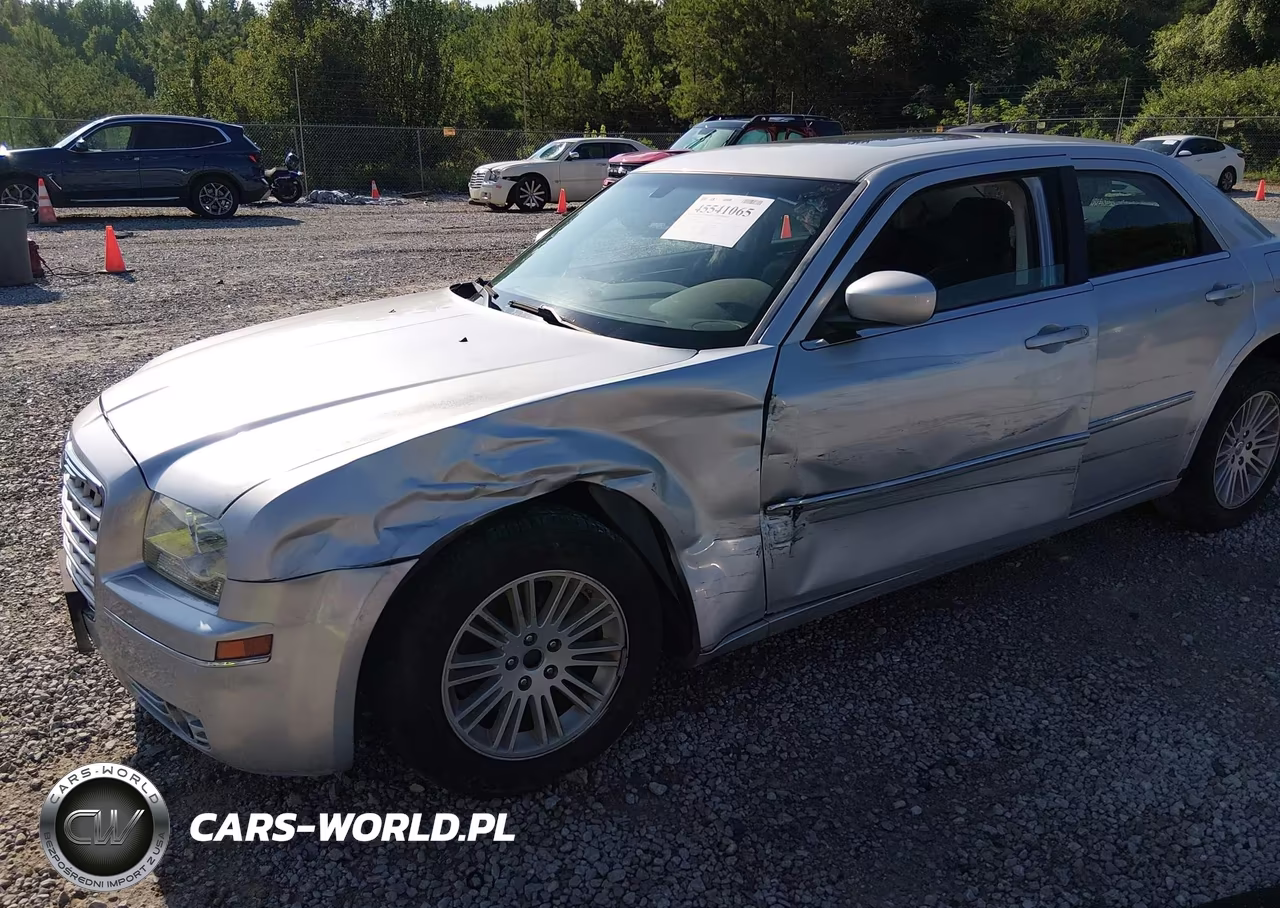 2008 Chrysler 300 Touring VIN:2C3KA53G78H262508 - 6
