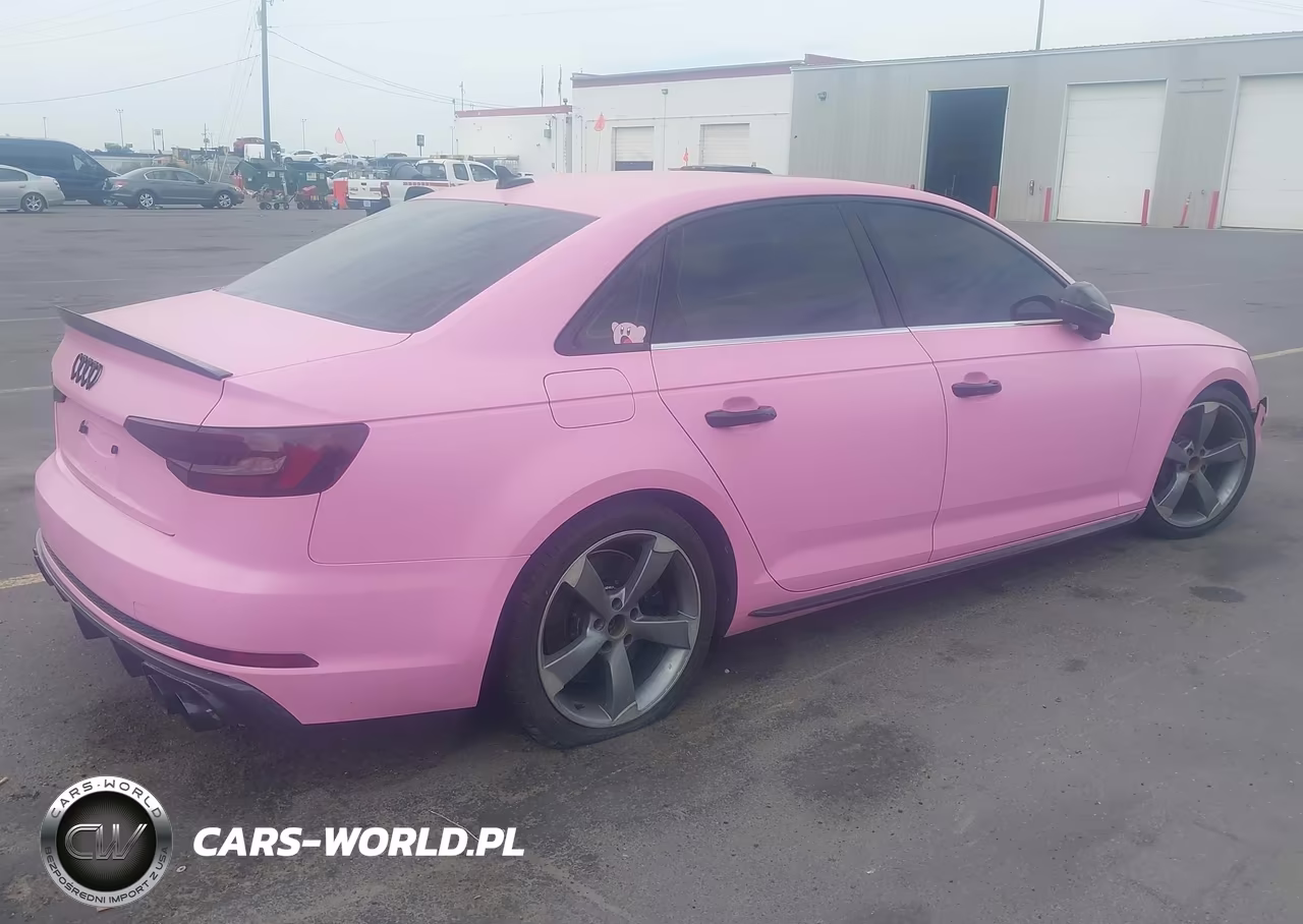 2018 Audi S4 3.0T Premium Plus VIN:WAUB4AF49JA013304 - 4