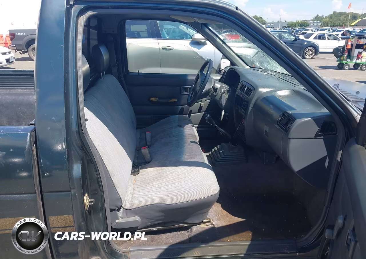 1994 Nissan Truck Xe VIN:1N6SD11S5RC385924 - 5