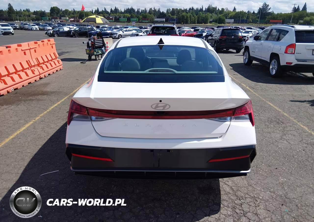 2025 Hyundai Elantra Sel Convenience VIN:KMHLS4DG1SU910009 - 16