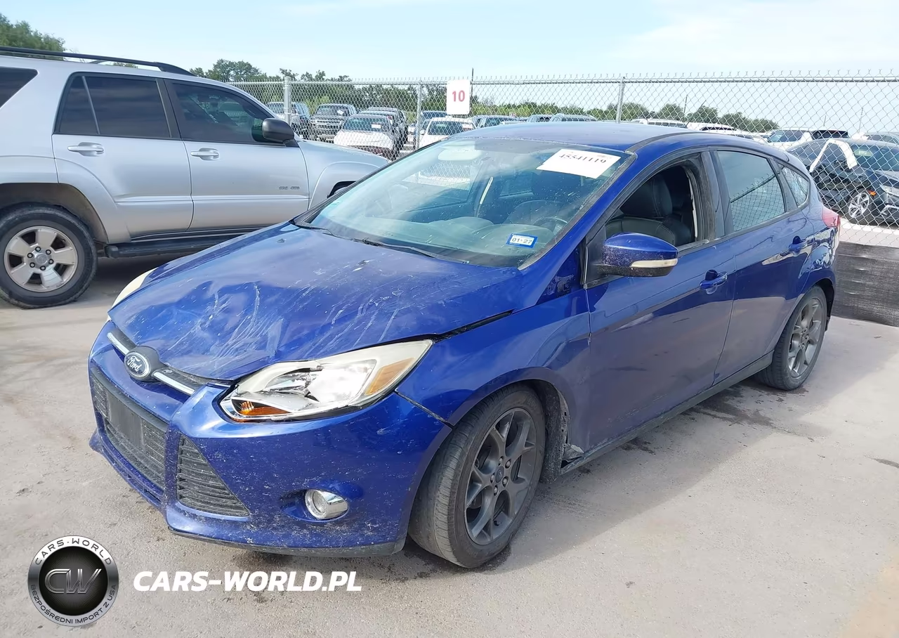 2014 Ford Focus Se VIN:1FADP3K27EL132813 - 2