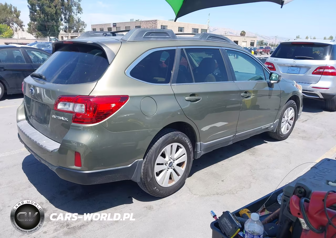 2015 Subaru Outback 2.5I Premium VIN:4S4BSAHC9F3276784 - 4