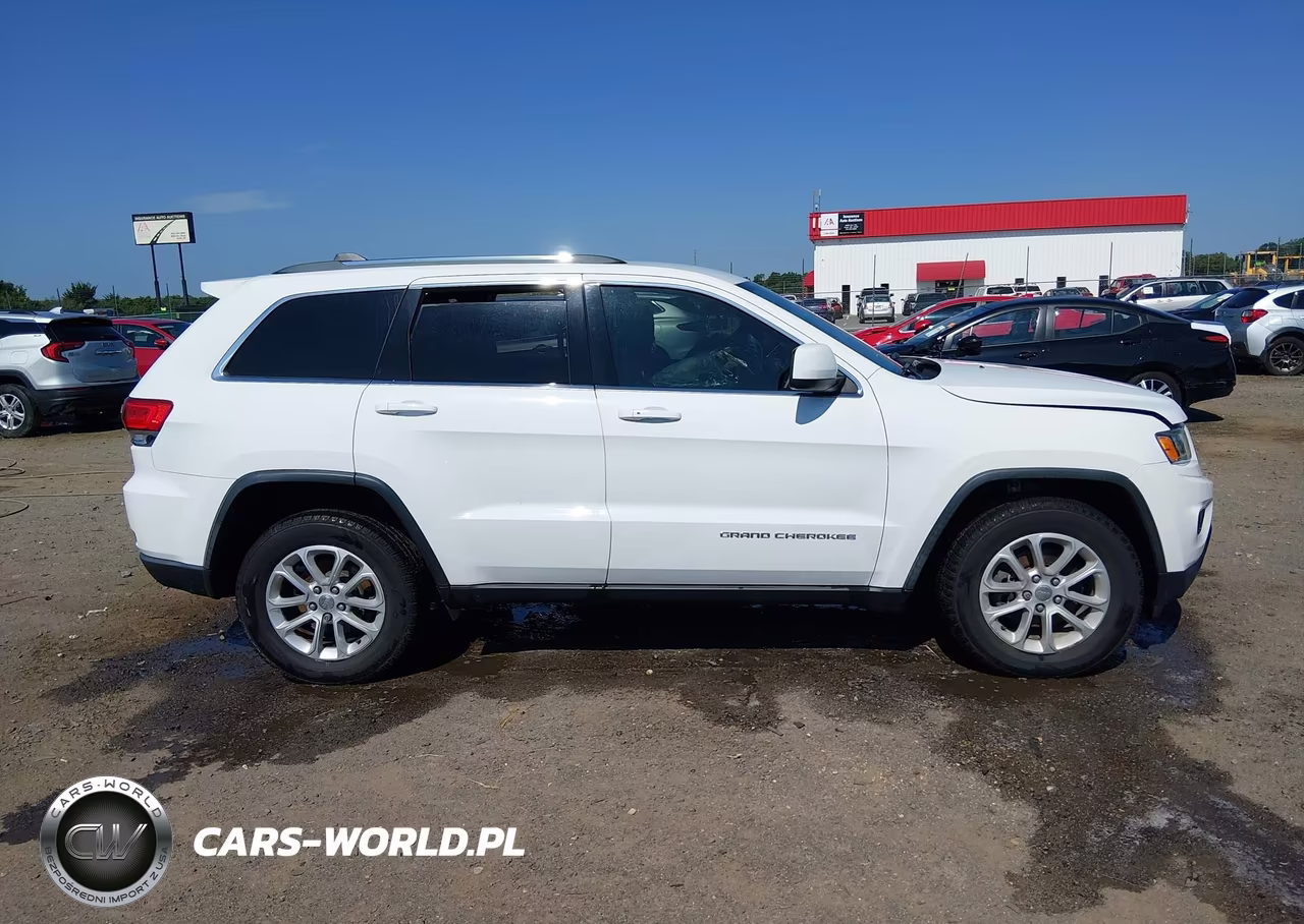 2016 Jeep Grand Cherokee Laredo VIN:1C4RJFAG9GC444246 - 12