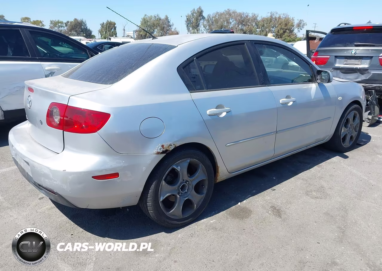 2005 Mazda Mazda3 I VIN:JM1BK12F851254289 - 4