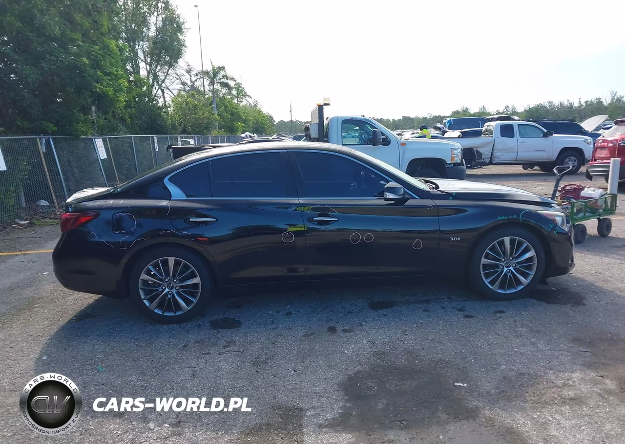 2018 Infiniti Q50 3.0T Luxe VIN:JN1EV7AP0JM591584 - 13